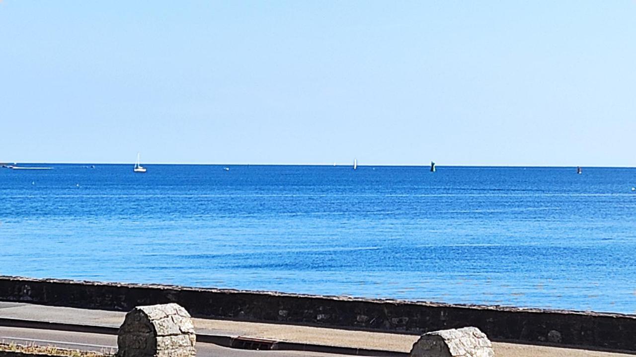 Appartement T3 De 74M2 Tres Lumineux Vue Panoramique Mer Et Plages Concarneau Exterior photo